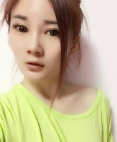 釉釉美女图