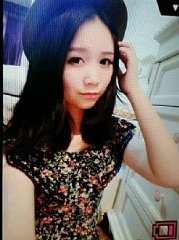杨诗吟美女图